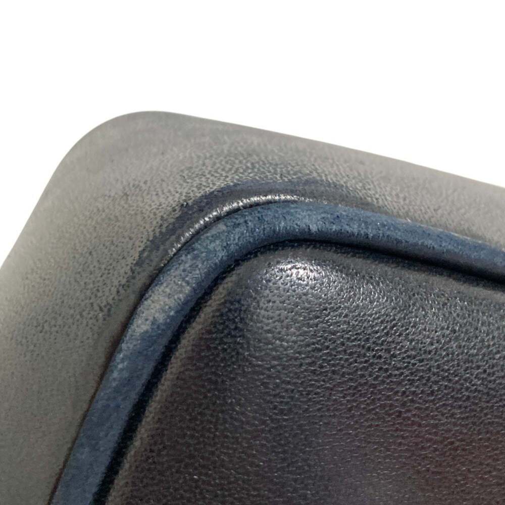 CHANEL Black Lambskin Leather Shoulder Bag - Picture 15 of 16